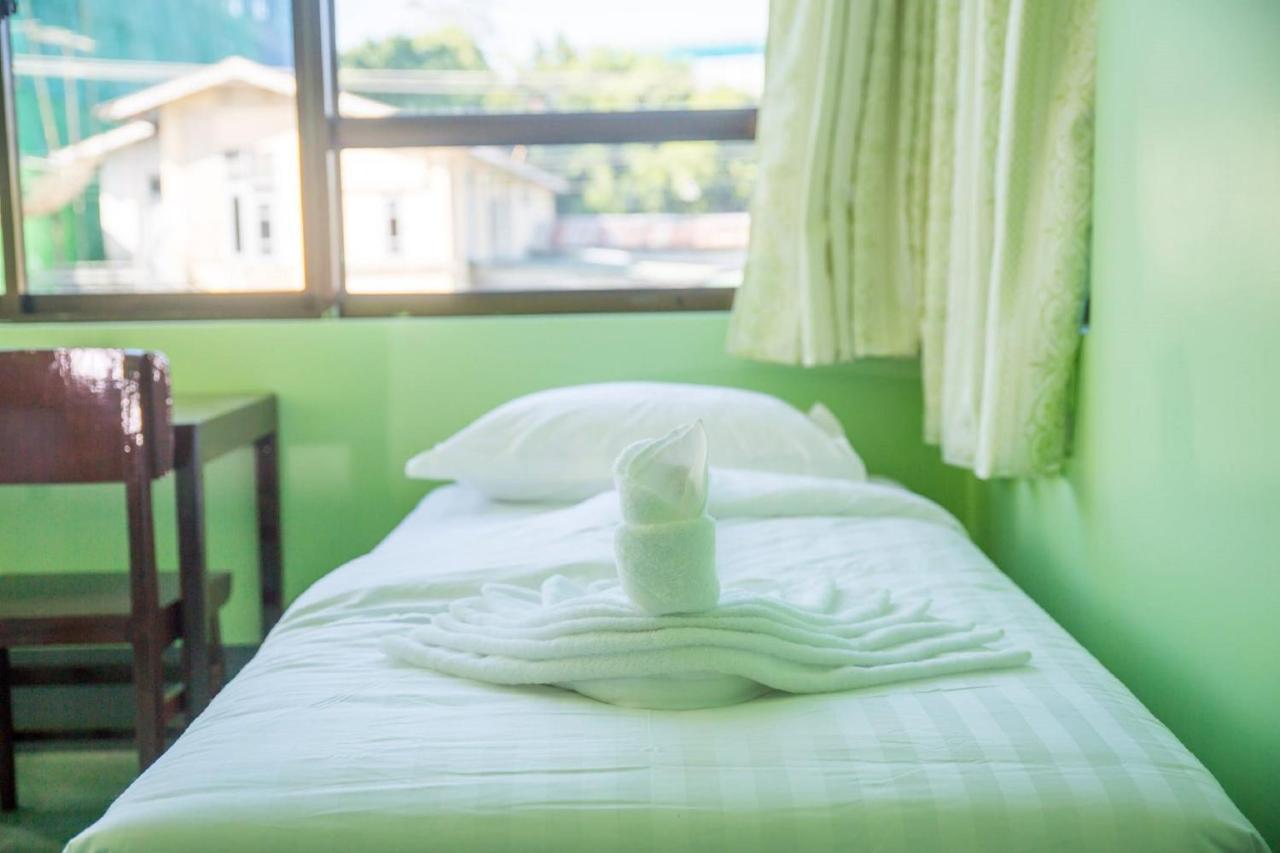 Nay Chi Lin Hotel Pathein Kültér fotó